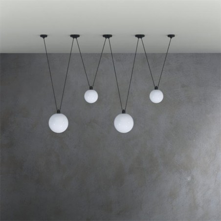Boule de verre 17,5 cm Acrobate de grasDCW éditions