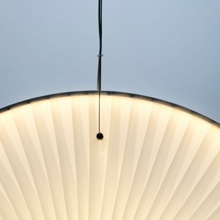 Suspension luminaire design Iris Pendant vertical 80 10 HEURES 10