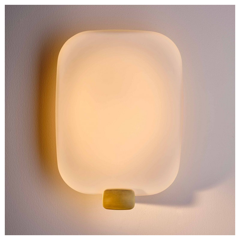 Applique design vertical Light Me Tender vertical DCW
