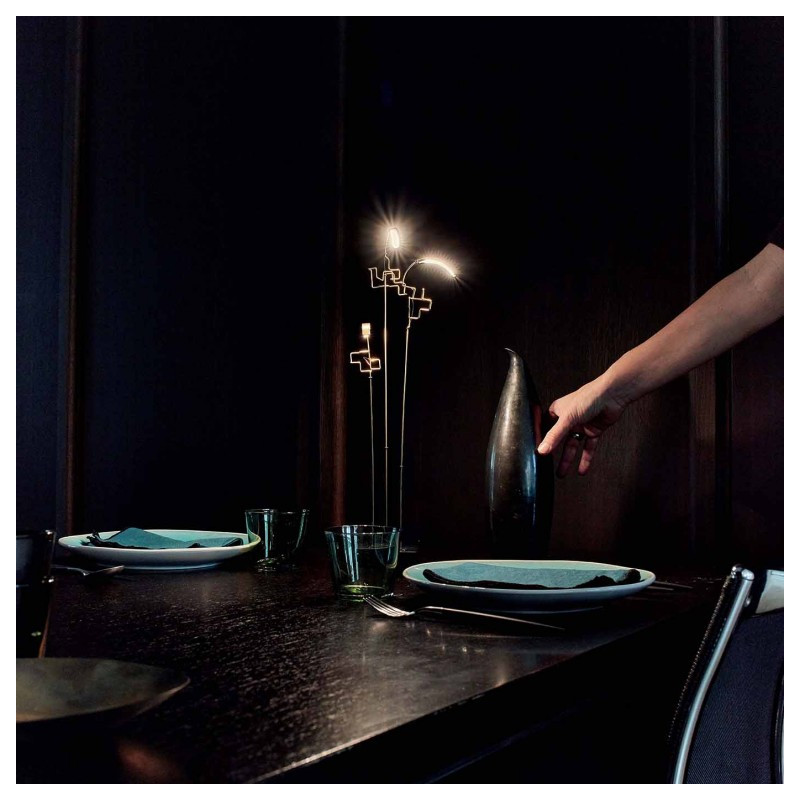 Lampe à poser design Boucle DCW